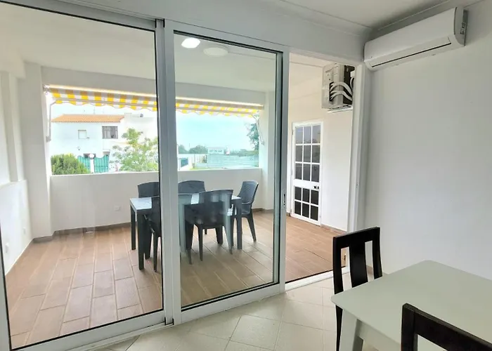 Mikes Vale Caranguejo 타비라